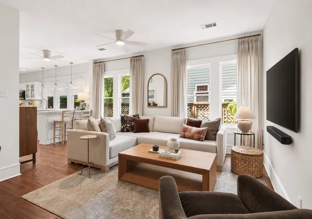 Photo 4 of Single family home for sale at 5416 Worth St, Dallas, TX 75214 | MLS# 21369926 | Listing updated on 2026-09-11
