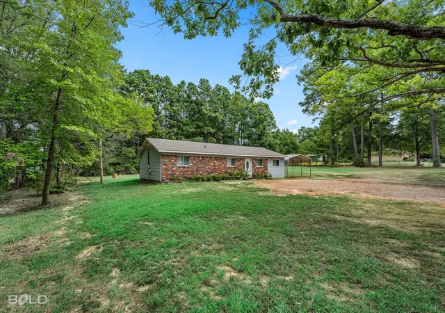 Photo 3 of Single family home for sale at 162 Katie Ln, Minden, LA 71055 | MLS# 21370033 | Listing updated on 2026-09-09