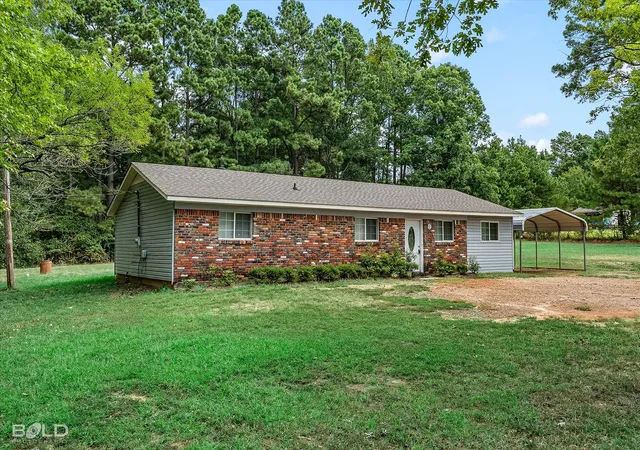 Photo 3 of Single family home for sale at 162 Katie Ln, Minden, LA 71055 | MLS# 21370033 | Listing updated on 2026-09-09