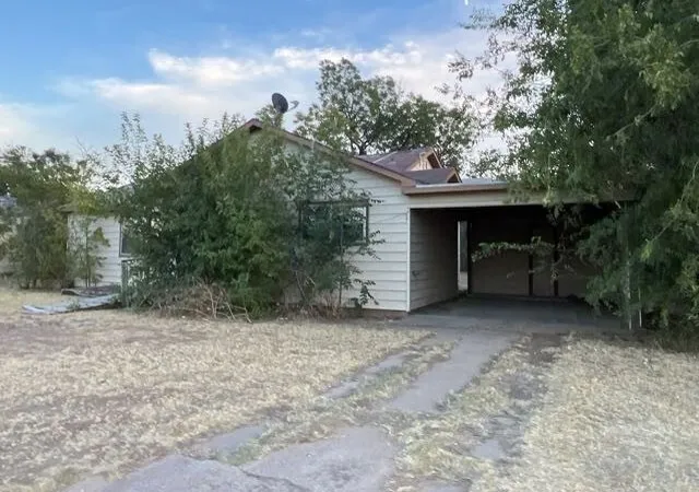 Photo 4 of Single family home for sale at 805 Main, Knox City, TX 79528 | MLS# 21370038 | Listing updated on 2026-09-25