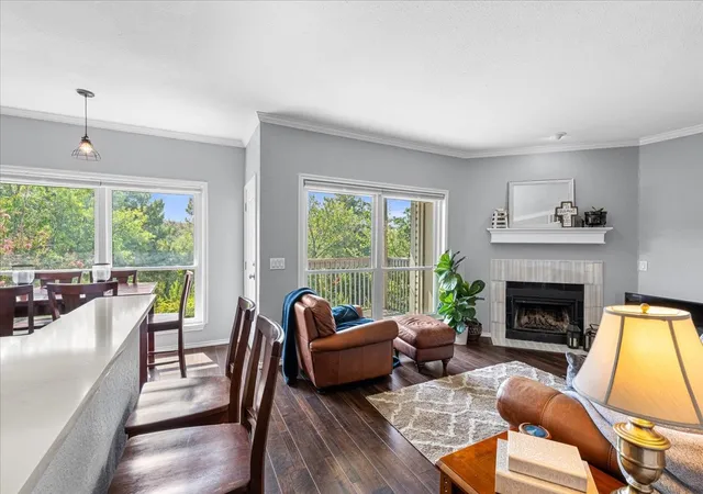 Photo 4 of Condo for sale at 7340 Skillman St #1119, Dallas, TX 75231 | MLS# 21367365 | Listing updated on 2026-09-13
