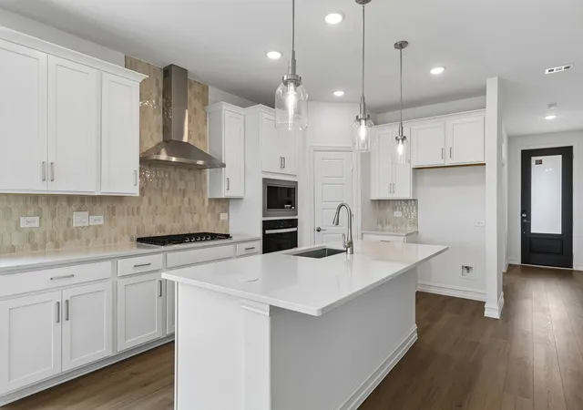 Photo 3 of Single family home for sale at 1216 Graydon St, Aubrey, TX 76227 | MLS# 21370089 | Listing updated on 2026-09-10