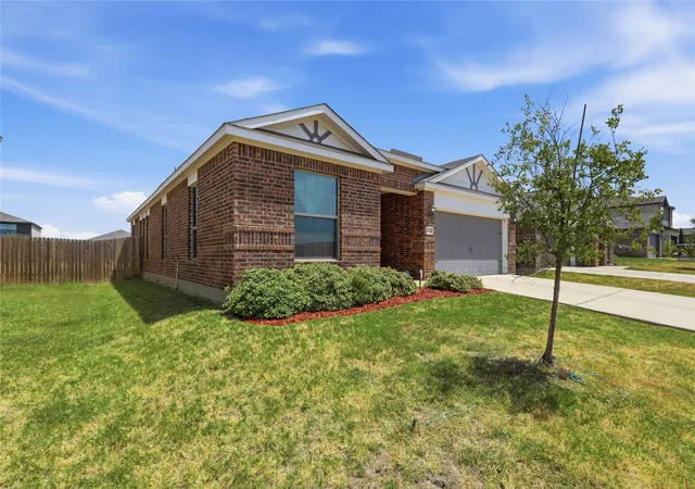 Photo 2 of Sale Pending at 1934 Wooley Wy, Seagoville, TX 75159 | MLS# 21370130 | Listing updated on 2026-09-22
