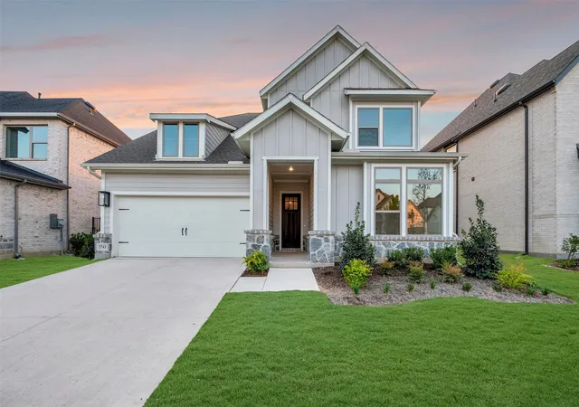 Photo 1 of Single family home for sale at 3743 Bermuda Grass Wy, Venus, TX 76084 | MLS# 21370186 | Listing updated on 2026-10-04