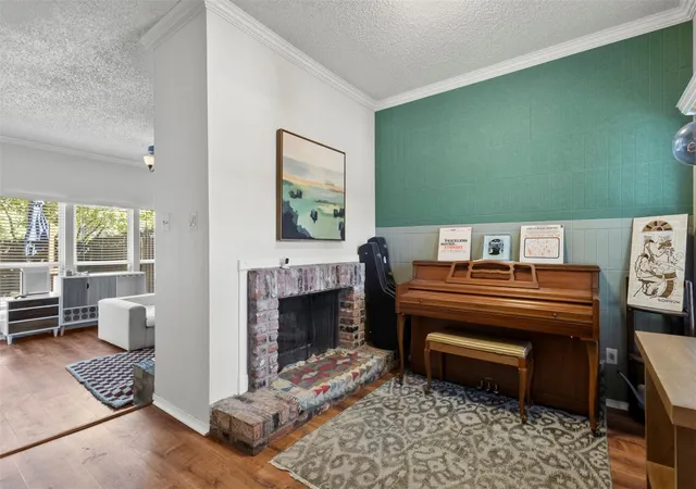 Photo 3 of Condo for sale at 5616 Preston Oaks Rd #1105, Dallas, TX 75254 | MLS# 21370310 | Listing updated on 2026-09-12