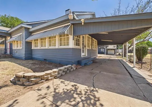 Photo 3 of Single family home for sale at 1305 Buchanan Street, Wichita Falls, TX 76309 | MLS# 21370302 | Listing updated on 2026-09-09