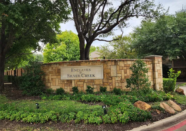 Photo 3 of Single family home for sale at 2973 Saint Andrews Dr, Lewisville, TX 75067 | MLS# 21369363 | Listing updated on 2026-09-10