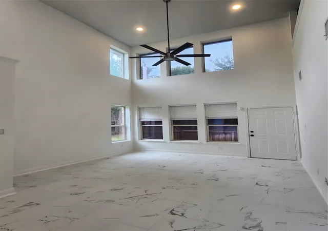 Photo 4 of Single family home for sale at 2973 Saint Andrews Dr, Lewisville, TX 75067 | MLS# 21369363 | Listing updated on 2026-09-10