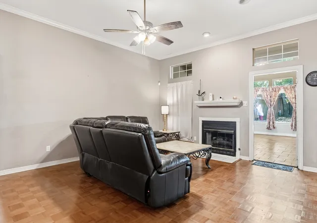 Photo 3 of House for sale at 11344 Santa Fe Trl, Tyler, TX 75703 | MLS# 21370339 | Listing updated on 2026-10-01