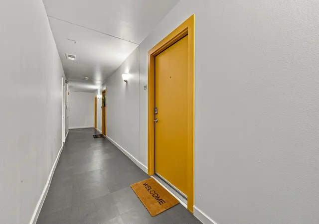 Listing Photo 5 - Condo for sale in building located at 4108 Office Pkwy, Dallas, TX 75204 - Unit #124