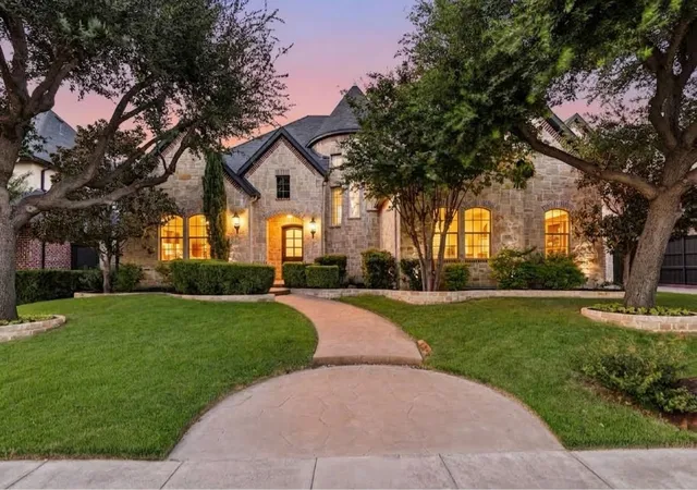 Photo 1 of Mansion for sale at 4528 Warwick Ln, Frisco, TX 75034 | MLS# 21361304 | Listing updated on 2026-09-22