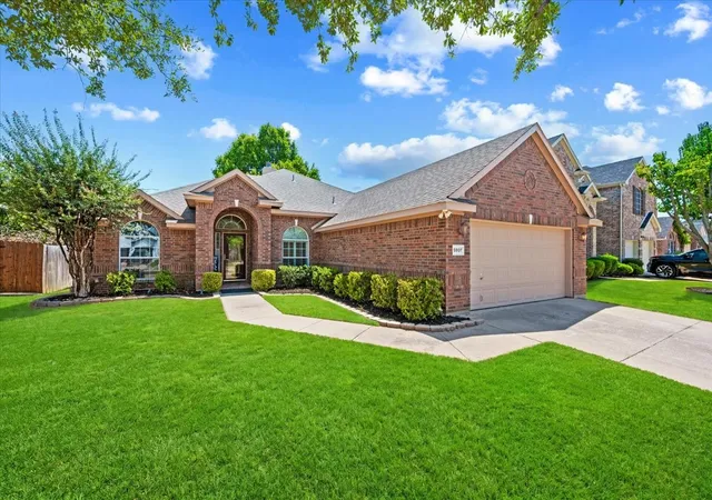 Photo 2 of Sale Pending at 5907 Lantern Ln, Grand Prairie, TX 75052 | MLS# 21367610 | Listing updated on 2026-09-09