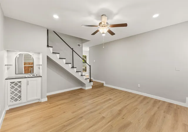 Photo 3 of Condo for sale at 6738 Eastridge Dr #106, Dallas, TX 75231 | MLS# 21370015 | Listing updated on 2026-09-14