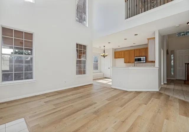 Photo 4 of Single family home for sale at 2006 Wrotham Ln, Allen, TX 75013 | MLS# 21370600 | Listing updated on 2026-09-12