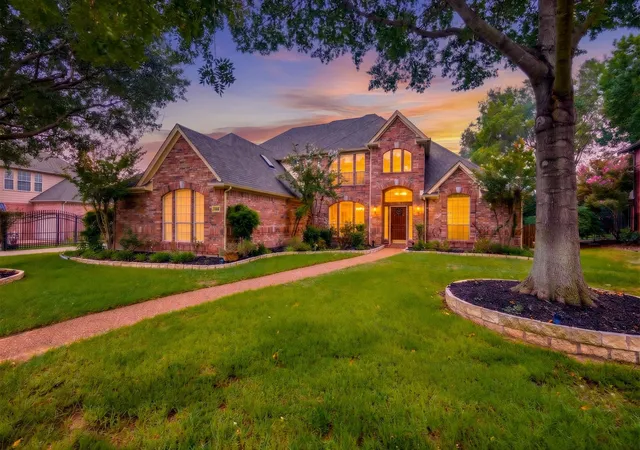 Photo 1 of Single family home for sale at 1303 Stone Lakes Dr, Southlake, TX 76092 | MLS# 21367750 | Listing updated on 2026-10-06