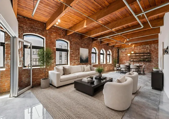 Photo 1 of Condo for sale at 509 Elm St #604, Dallas, TX 75202 | MLS# 21368878 | Listing updated on 2026-10-20