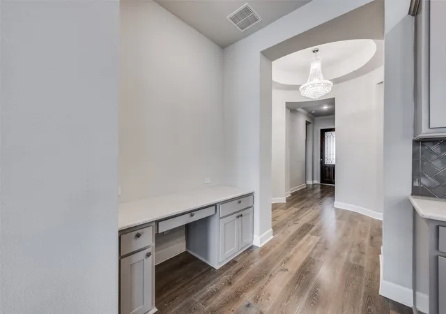 Photo 3 of Single family home for sale at 2615 High Bluff Dr, Mansfield, TX 76063 | MLS# 21370666 | Listing updated on 2026-10-07
