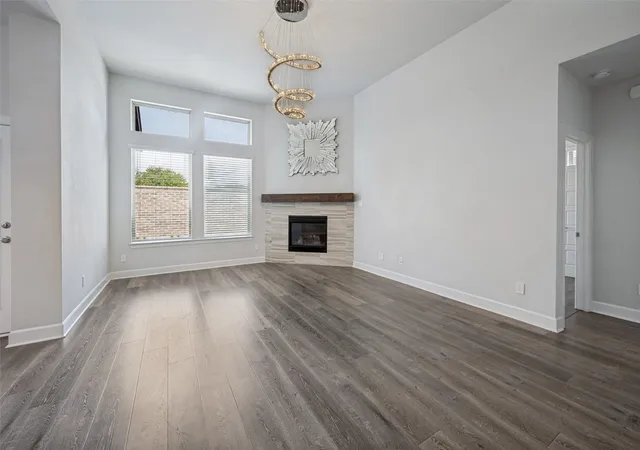 Photo 3 of Single family home for sale at 2615 High Bluff Dr, Mansfield, TX 76063 | MLS# 21370666 | Listing updated on 2026-10-07