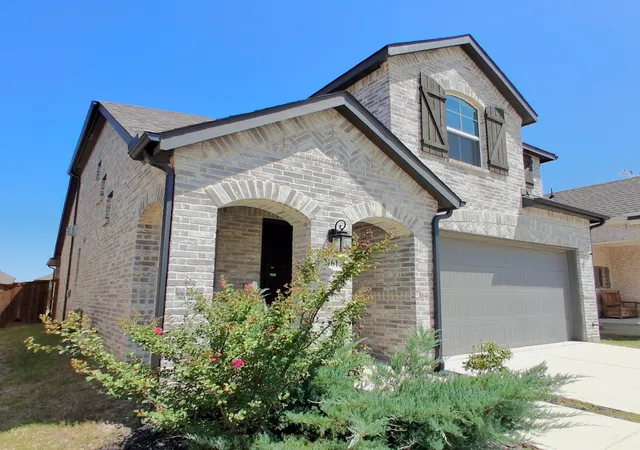 Photo 2 of Sale Pending at 3161 Wind Knot Wy, Royse City, TX 75189 | MLS# 21369090 | Listing updated on 2026-09-12