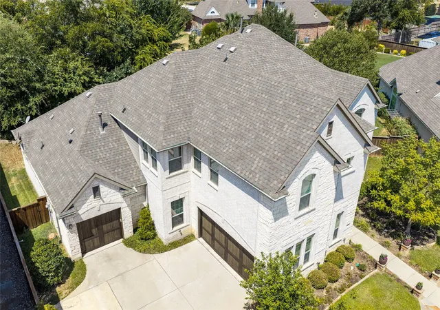 Photo 3 of Single family home for sale at 4900 Latour Ln, Colleyville, TX 76034 | MLS# 21369238 | Listing updated on 2026-09-22