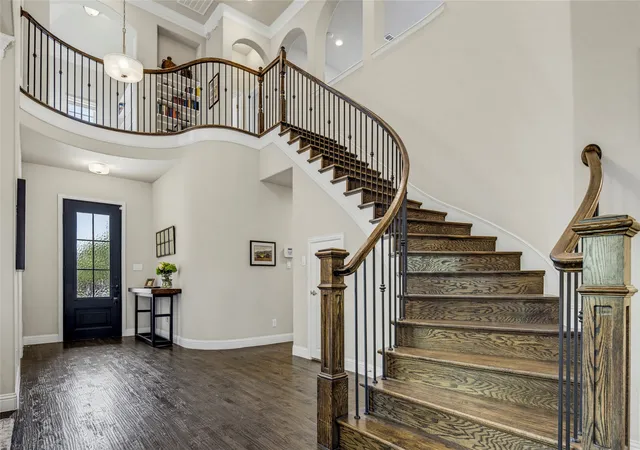 Photo 4 of Single family home for sale at 4900 Latour Ln, Colleyville, TX 76034 | MLS# 21369238 | Listing updated on 2026-09-22