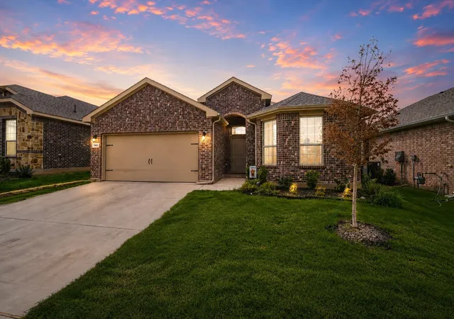 Photo 3 of Single family home for sale at 141 Medina Ln, Rhome, TX 76078 | MLS# 21363144 | Listing updated on 2026-09-15