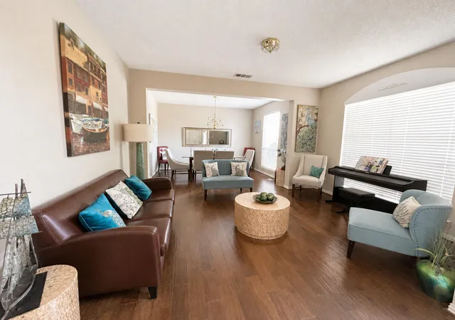 Photo 4 of Single family home for sale at 6119 Widgeon Ct, Sachse, TX 75048 | MLS# 21370725 | Listing updated on 2026-09-12