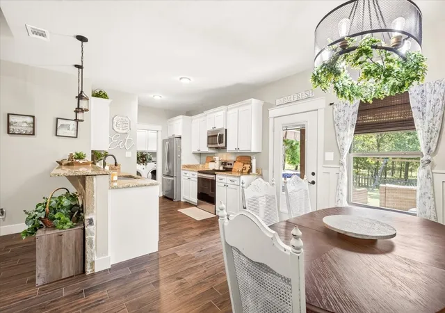 Photo 1 of Single family home for sale at 531 Vz County Road 2315, Canton, TX 75103 | MLS# 21370547 | Listing updated on 2026-09-19