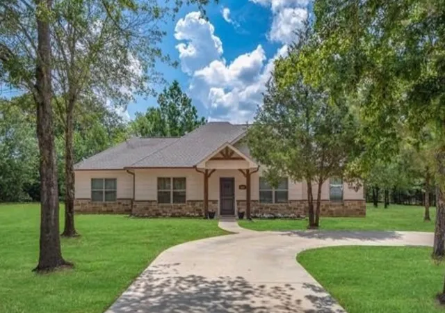 Photo 2 of Single family home for sale at 531 Vz County Road 2315, Canton, TX 75103 | MLS# 21370547 | Listing updated on 2026-09-19