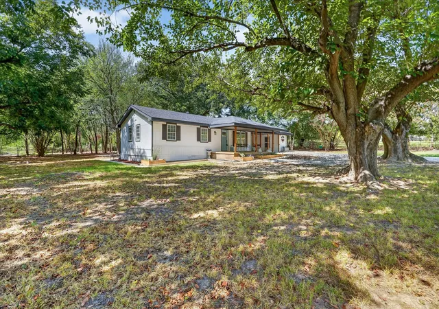 Photo 3 of Sale Pending at 2293 Vz County Rd 4207, Canton, TX 75103 | MLS# 21368290 | Listing updated on 2026-09-22
