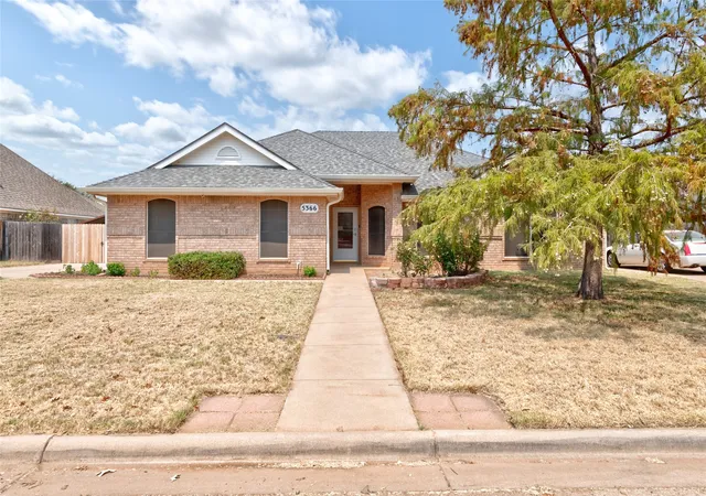 Photo 1 of Sale Pending at 5366 Willow Ridge Rd, Abilene, TX 79606 | MLS# 21369664 | Listing updated on 2026-09-09