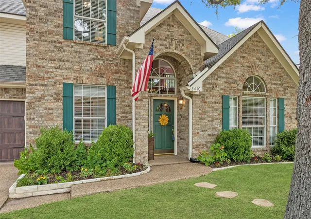 Photo 1 of Sale Pending at 5410 Mill Run Dr, Mc Kinney, TX 75072 | MLS# 21364697 | Listing updated on 2026-09-14