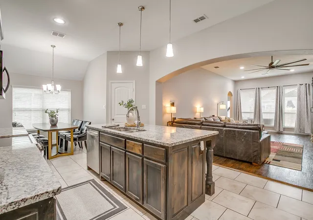 Photo 3 of Single family home for sale at 2721 Buffalo Run Dr, Burleson, TX 76028 | MLS# 21370851 | Listing updated on 2026-09-15