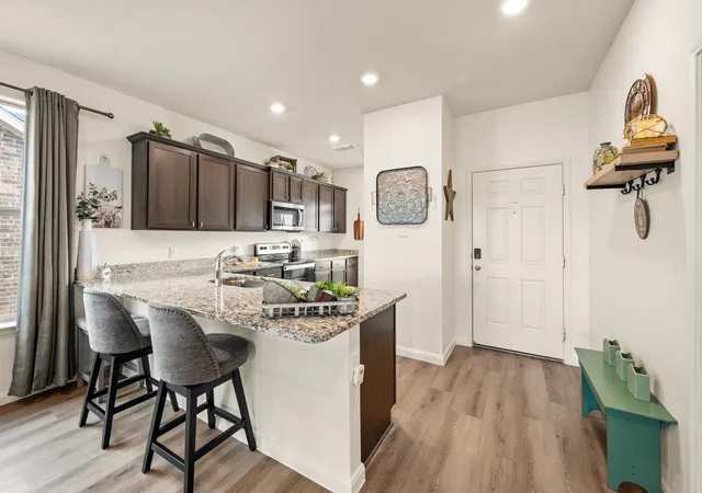 Photo 4 of Sale Pending at 119 Magnolia Dr, Sanger, TX 76266 | MLS# 21345044 | Listing updated on 2026-09-23