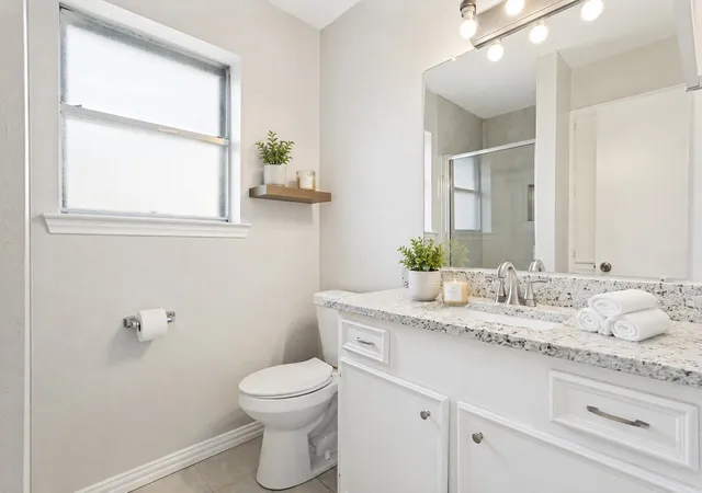 Photo 4 of Single family home for sale at 2629 Montclair Ln, Mesquite, TX 75150 | MLS# 21232635 | Listing updated on 2026-09-10