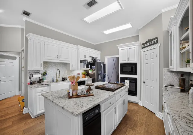 Photo 3 of Single family home for sale at 1807 Mill Creek Rd, Canton, TX 75103 | MLS# 21370927 | Listing updated on 2026-09-22