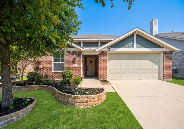 Photo 1 of Single family home for sale at 605 Stableford St, Celina, TX 75009 | MLS# 21369398 | Listing updated on 2026-09-19