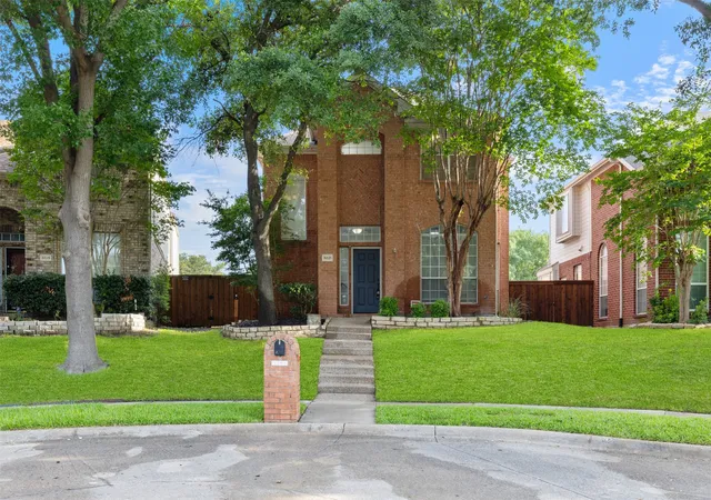 Photo 2 of Single family home for sale at 3221 Corning Dr, Plano, TX 75023 | MLS# 21370971 | Listing updated on 2026-09-12