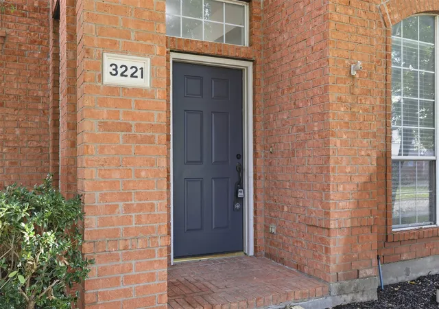 Photo 3 of Single family home for sale at 3221 Corning Dr, Plano, TX 75023 | MLS# 21370971 | Listing updated on 2026-09-12