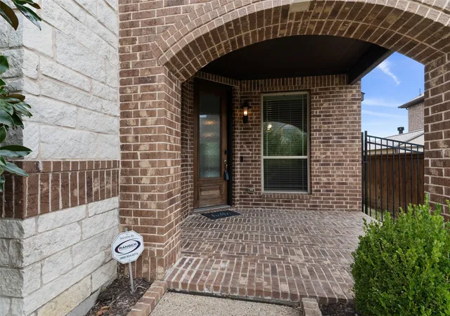 Photo 2 of Single family home for sale at 1310 Divine Rose Wy, Wylie, TX 75098 | MLS# 21370422 | Listing updated on 2026-09-12
