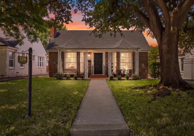 Photo 1 of Single family home for sale at 3208 W Biddison St, Fort Worth, TX 76109 | MLS# 21370333 | Listing updated on 2026-09-12