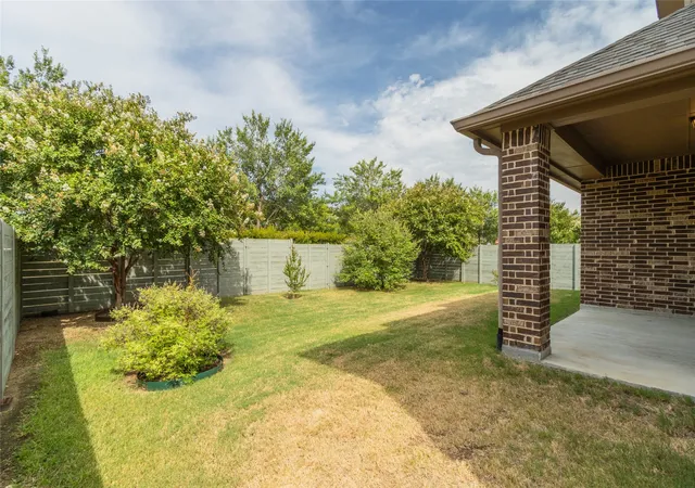 Photo 2 of Single family home for sale at 225 Lilypad Bnd, Argyle, TX 76226 | MLS# 21364255 | Listing updated on 2026-09-13