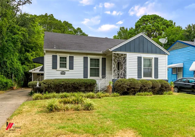Photo 2 of Single family home for sale at 262 E Slattery Blvd, Shreveport, LA 71104 | MLS# 21371147 | Listing updated on 2026-09-10