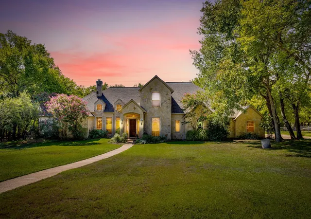 Photo 1 of Sale Pending at 392 Creek Bnd Dr, Aledo, TX 76008 | MLS# 21368243 | Listing updated on 2026-09-24