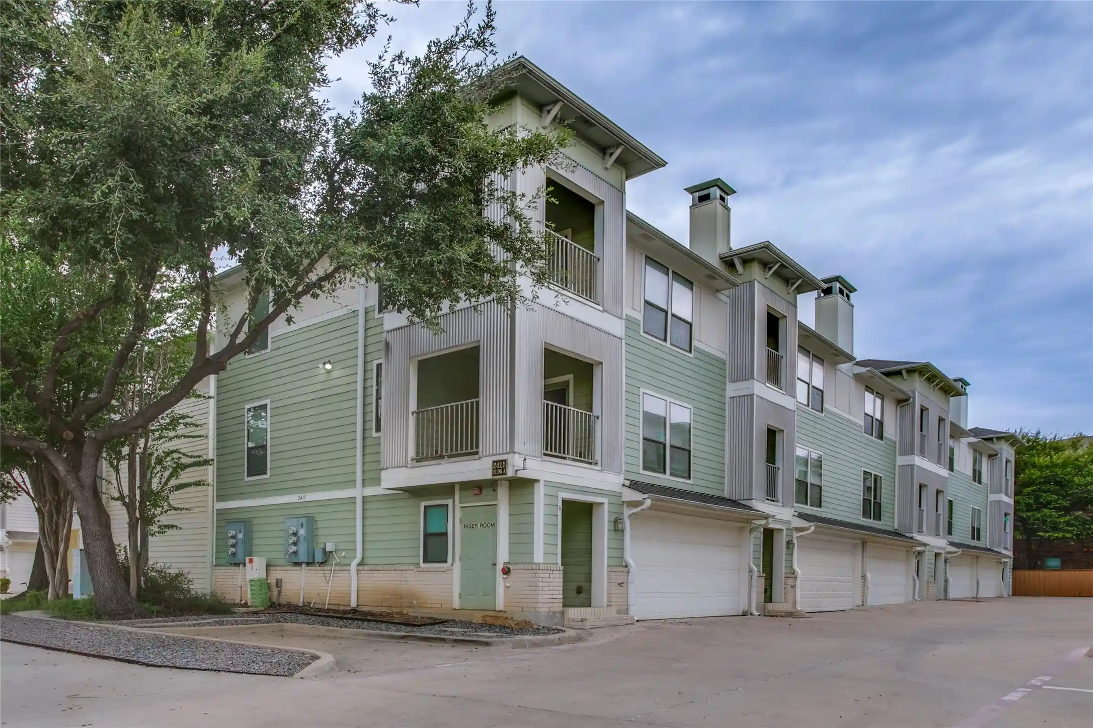 Listing Photo 1 - Condo for sale in 2415 Stutz Dr located at 2415 Stutz Dr, Dallas, TX 75235 - Unit 2415 Stutz Dr