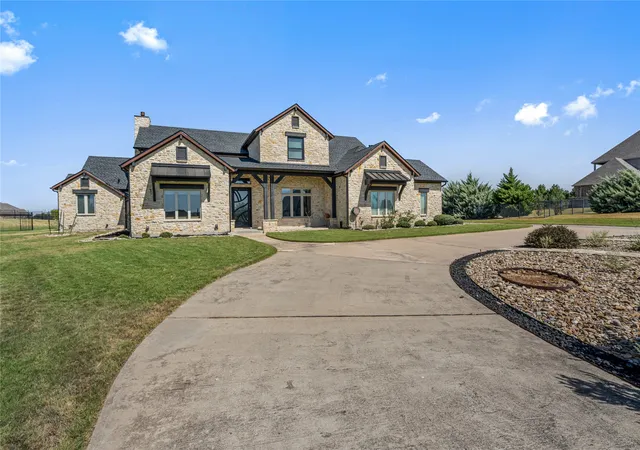 Photo 3 of Single family home for sale at 12516 Bella Vita Dr, Fort Worth, TX 76126 | MLS# 21369568 | Listing updated on 2026-09-13