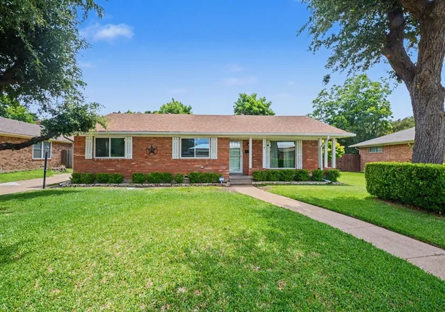 Photo 1 of Single family home for sale at 1114 Glouchester Dr, Garland, TX 75040 | MLS# 21371379 | Listing updated on 2026-09-12