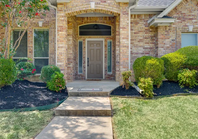 Photo 3 of Single family home for sale at 1025 Braydan, Reno, TX 75462 | MLS# 21371403 | Listing updated on 2026-09-10