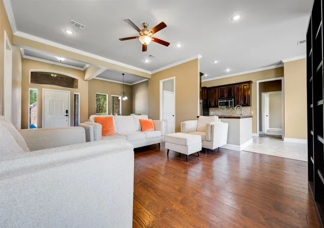 Photo 4 of Single family home for sale at 1025 Braydan, Reno, TX 75462 | MLS# 21371403 | Listing updated on 2026-09-10