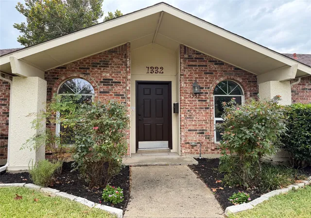 Photo 2 of Sale Pending at 1332 Cherry Hill Ln, Lewisville, TX 75067 | MLS# 21371382 | Listing updated on 2026-09-08